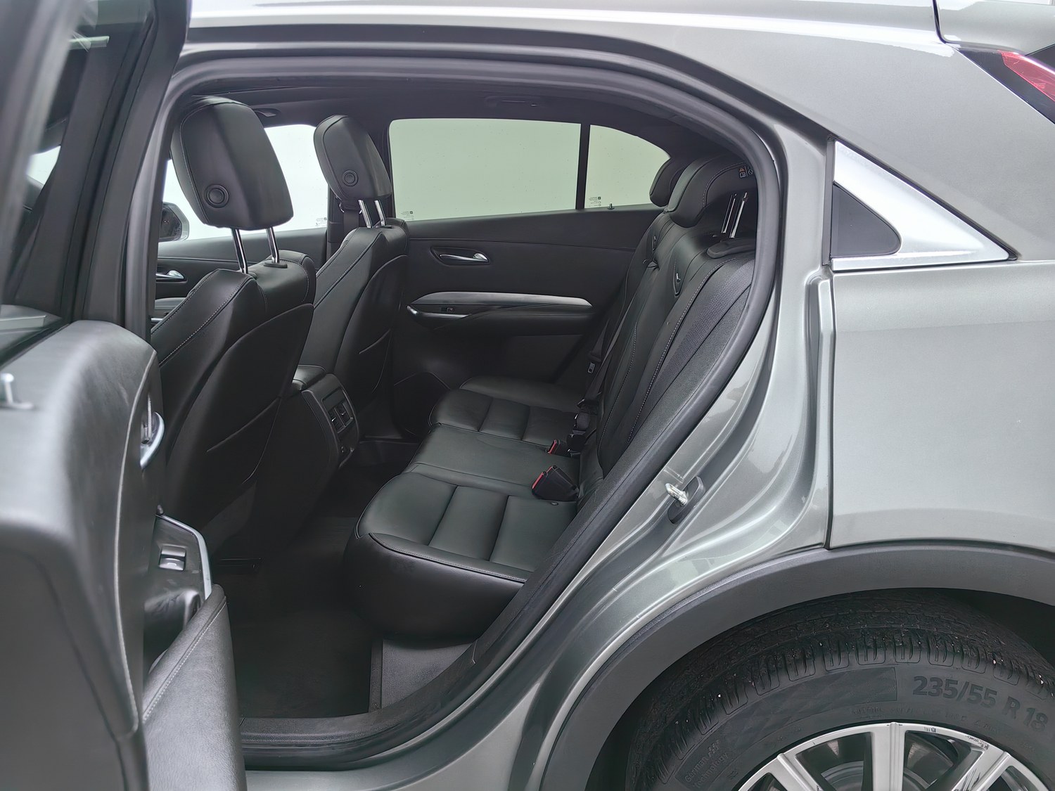 Used Cadillac XT4 2018 2.0 AT