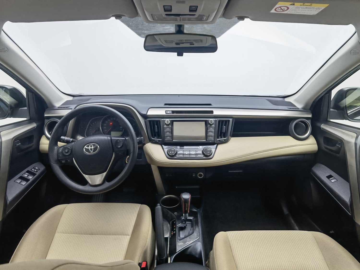 Used Toyota RAV4 2015 2.0 AT