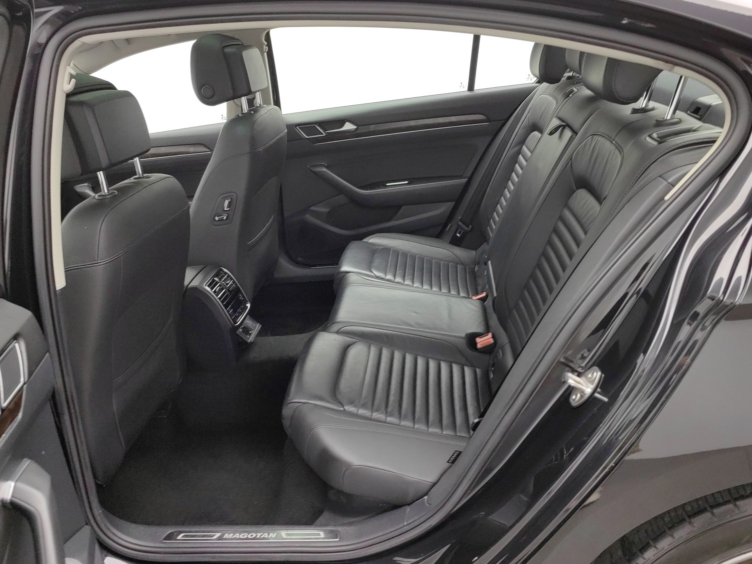 Used Volkswagen Magotan 2019 2.0 AT