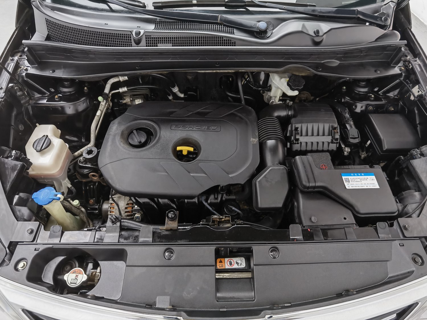 Подержанный Kia Sportage 2012 года выпуска, 2.0 AT