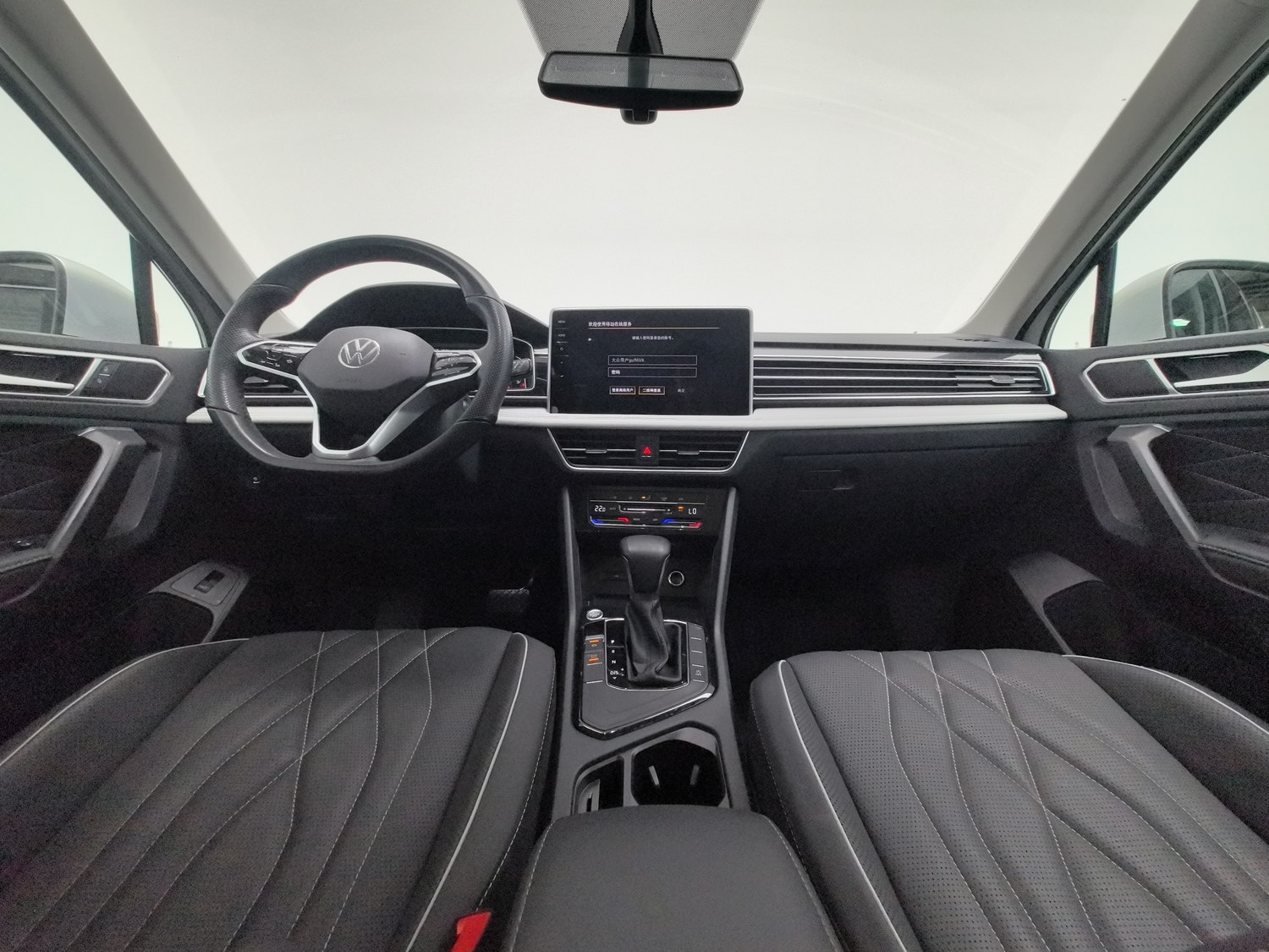 Used Volkswagen Tiguan L 2022 2.0 AT