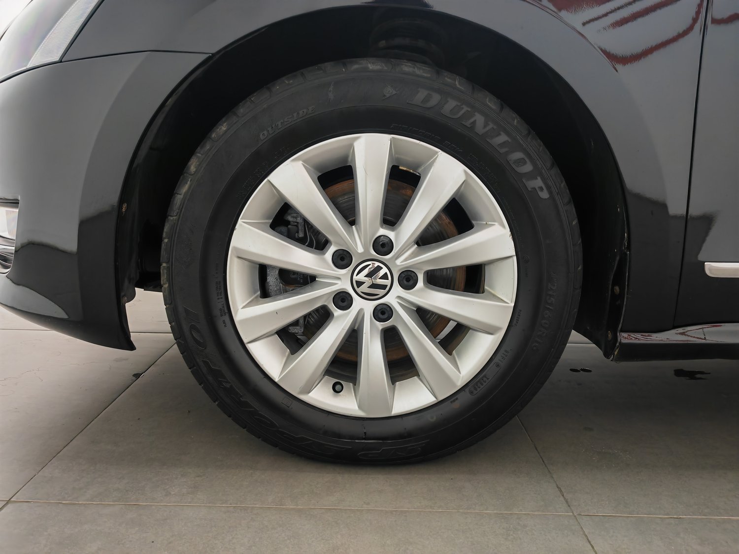 Volkswagen Passat 2014 1.8 automático usado