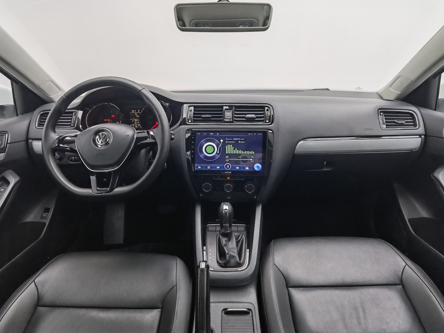 Used Volkswagen Sagitar 2015 1.6 AT