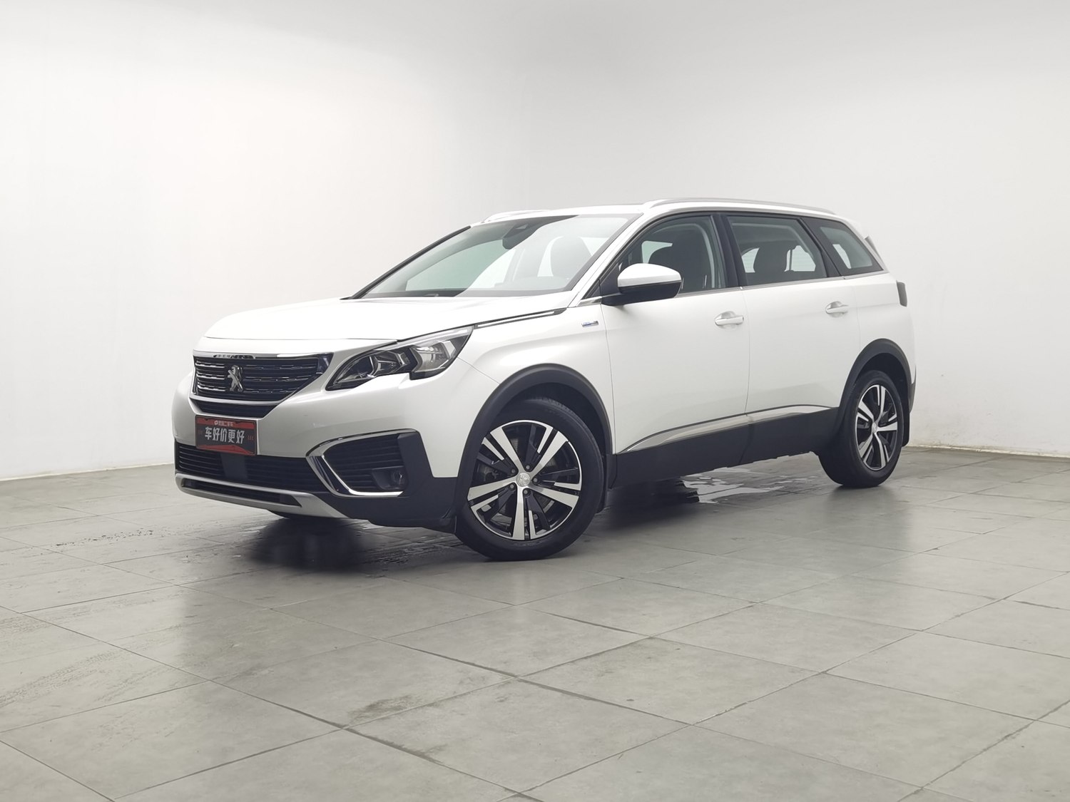 Used Peugeot 5008 2017 1.6 AT