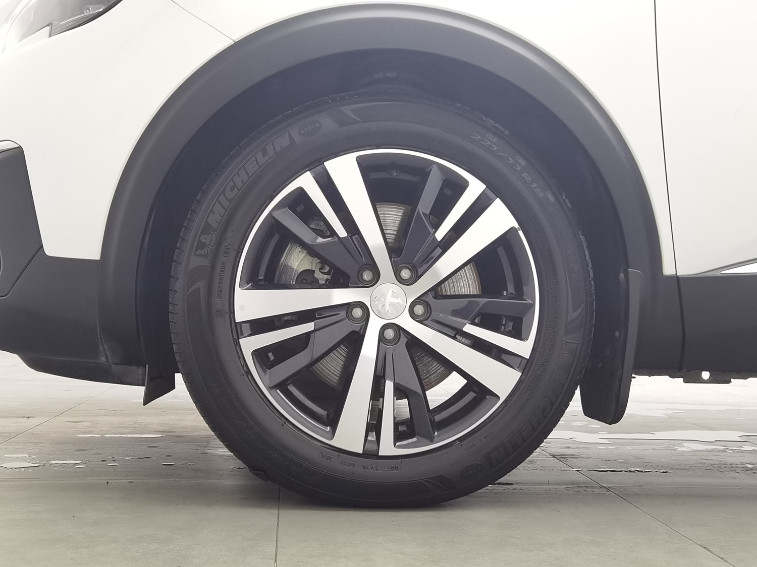 Used Peugeot 5008 2017 1.6 AT