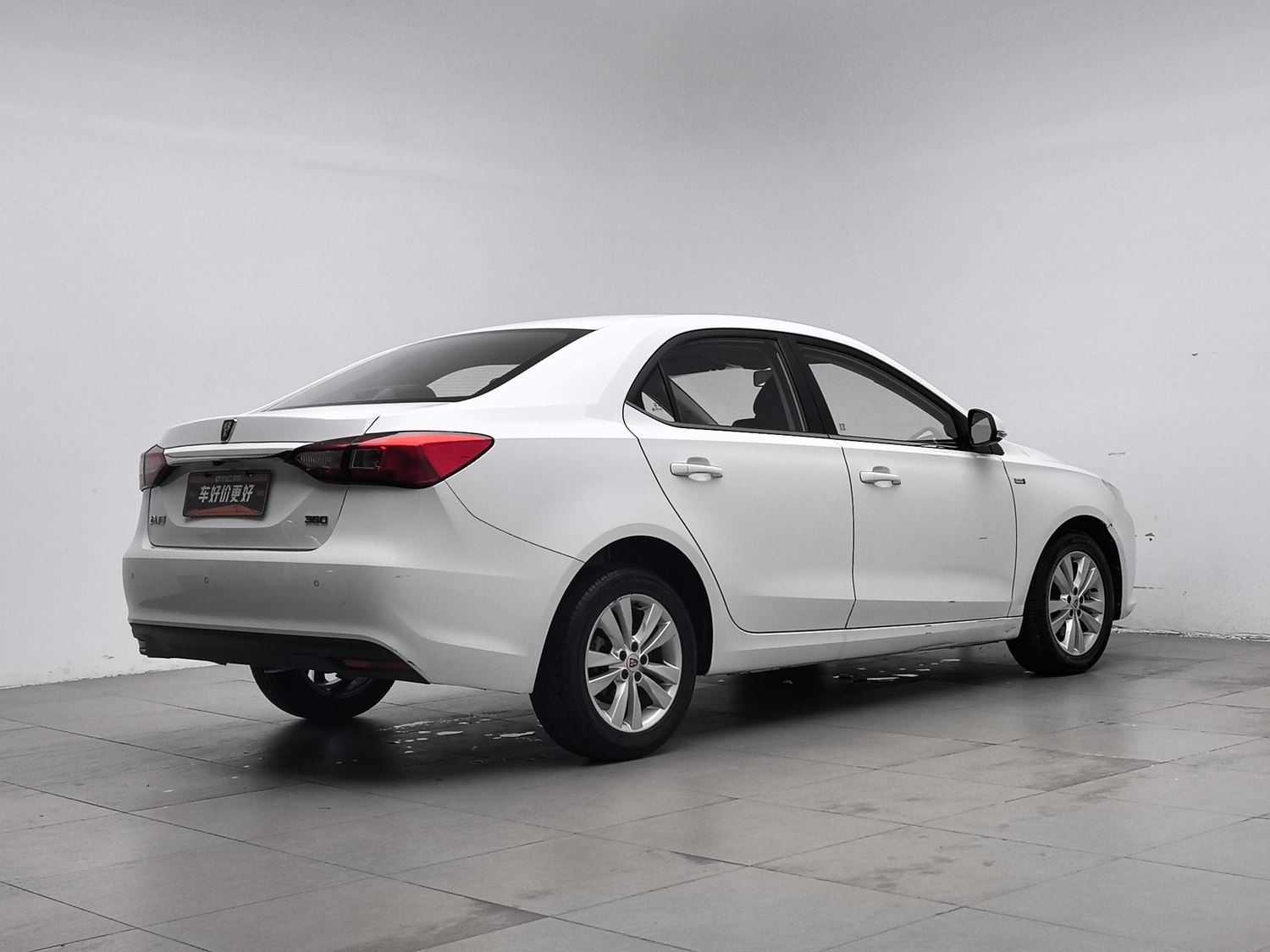 Used Roewe 360 2016 1.5 AT