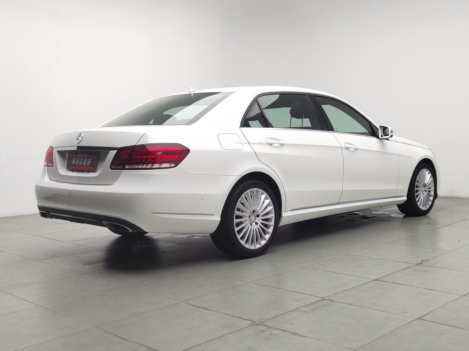 Used Mercedes-Benz E-Class 2015 2.0 AT