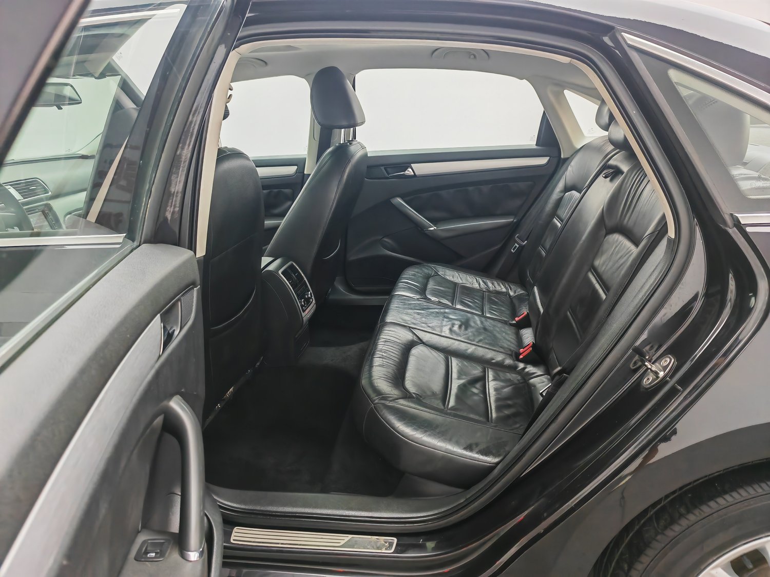 Volkswagen Passat 2014 1.8 automático usado