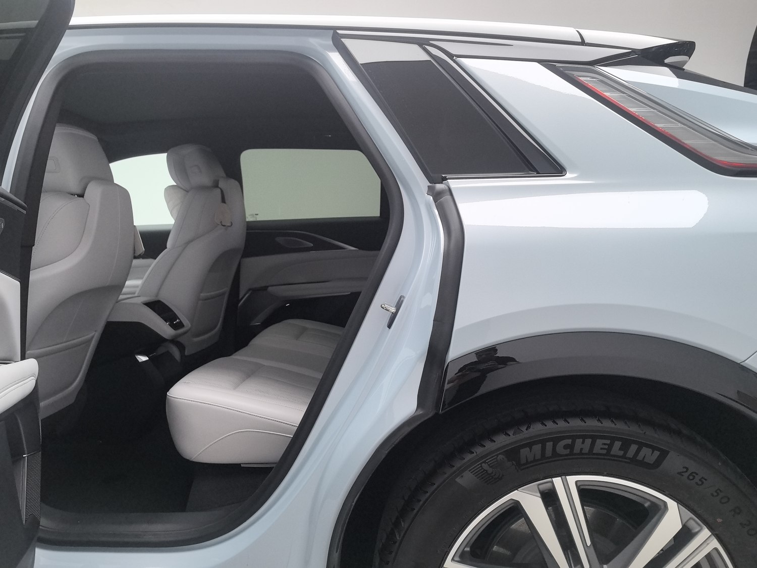 Used Cadillac IQ Lyriq 2024