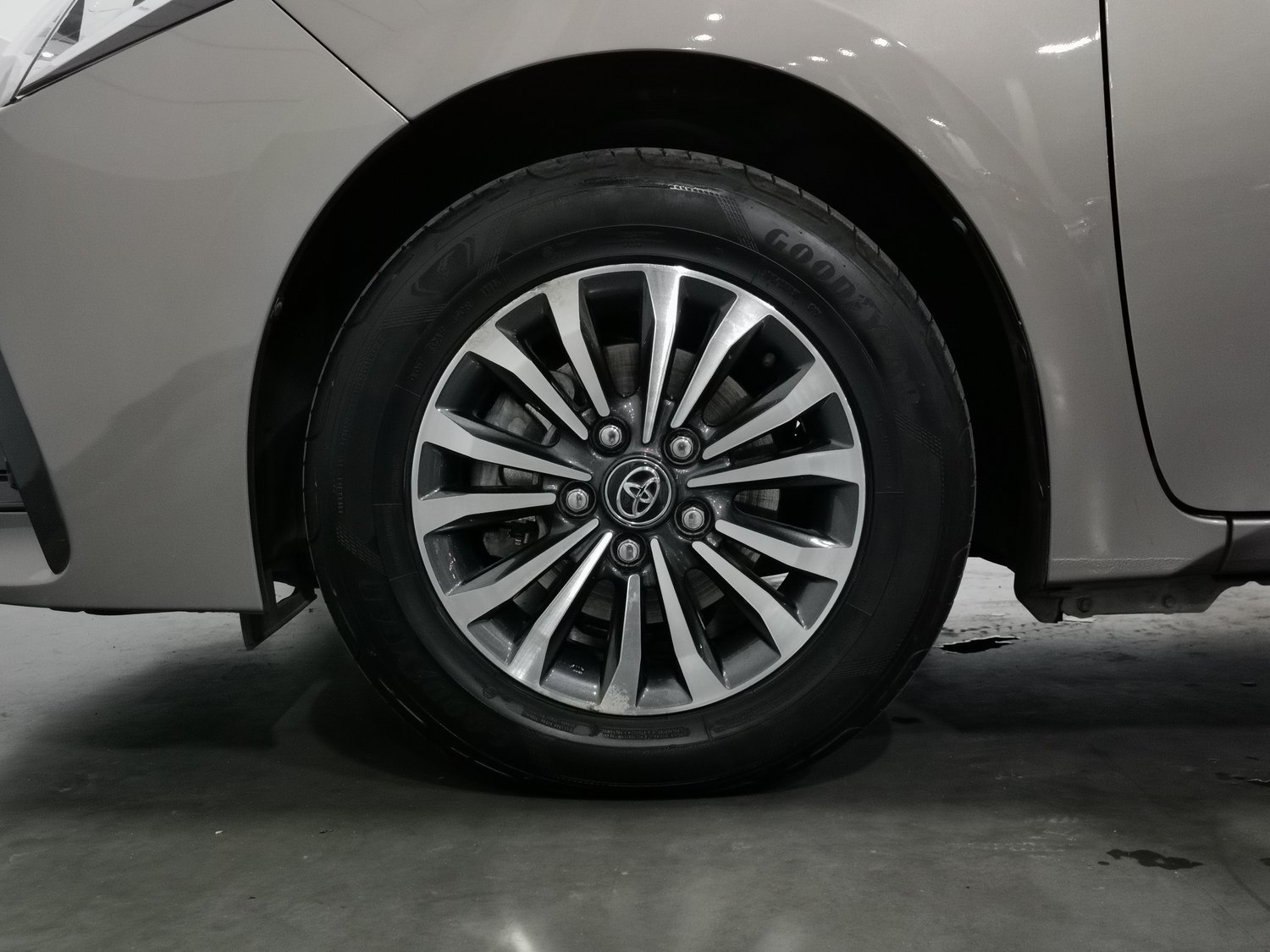 Used Toyota Corolla 2017 1.2 AT