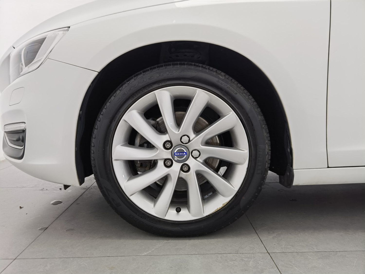 Used Volvo S60 2016 2.0 AT