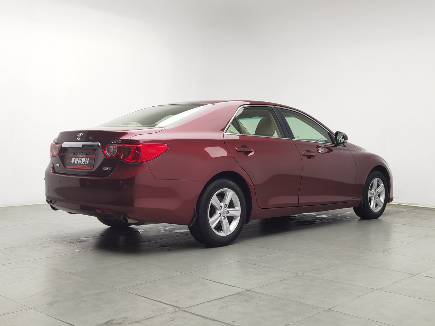 Used Toyota Reiz 2010 2.5 AT