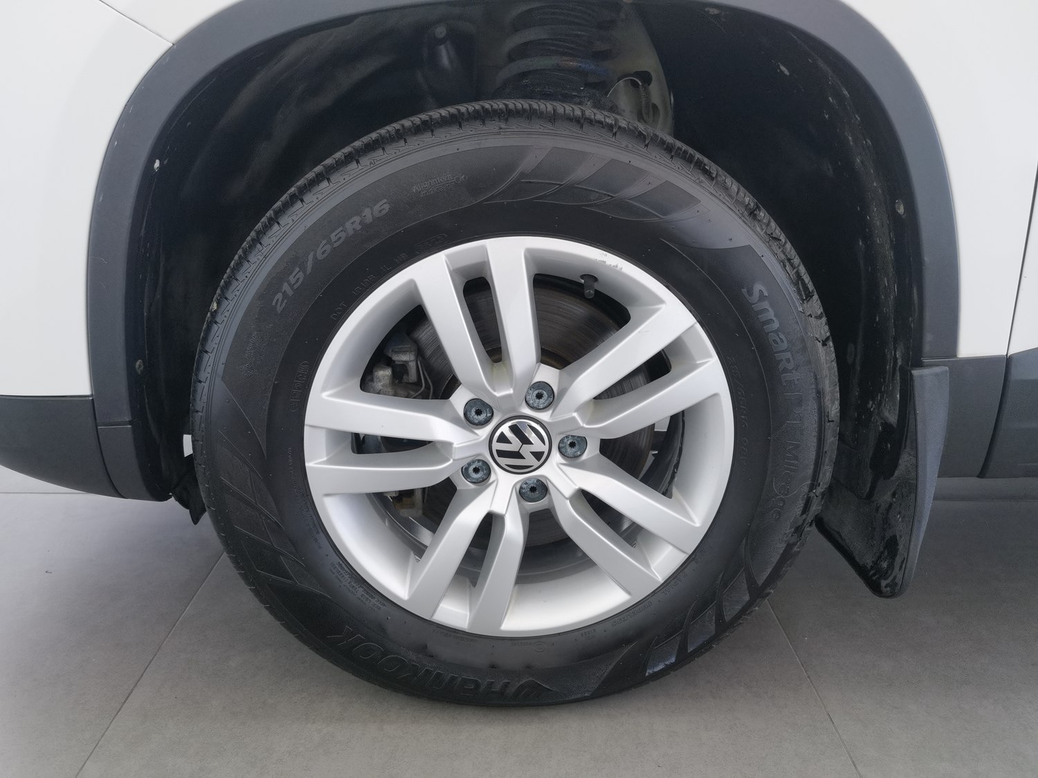 Volkswagen Tiguan 2016 1.8 AT d'occasion