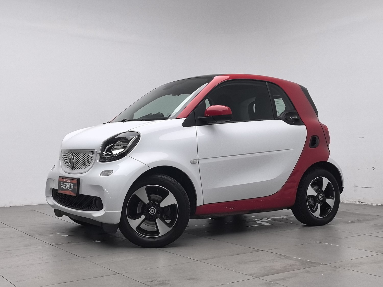 Used smart fortwo 2018 1.0 AT