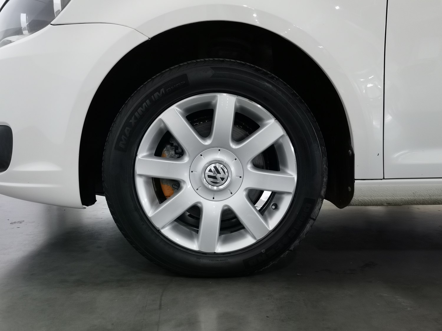 Used Volkswagen Touran 2015 1.6 MT
