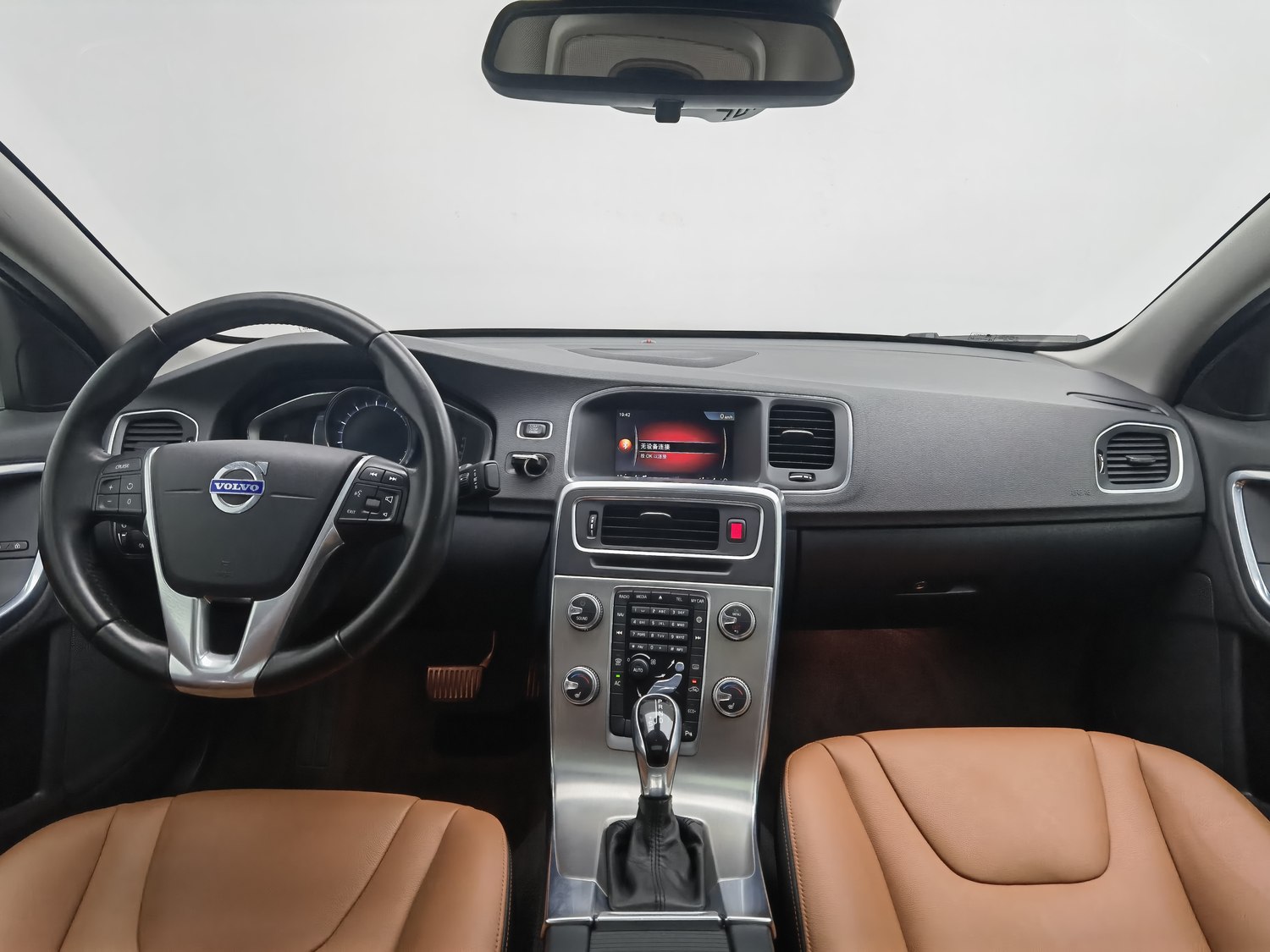 Used Volvo S60 2016 2.0 AT