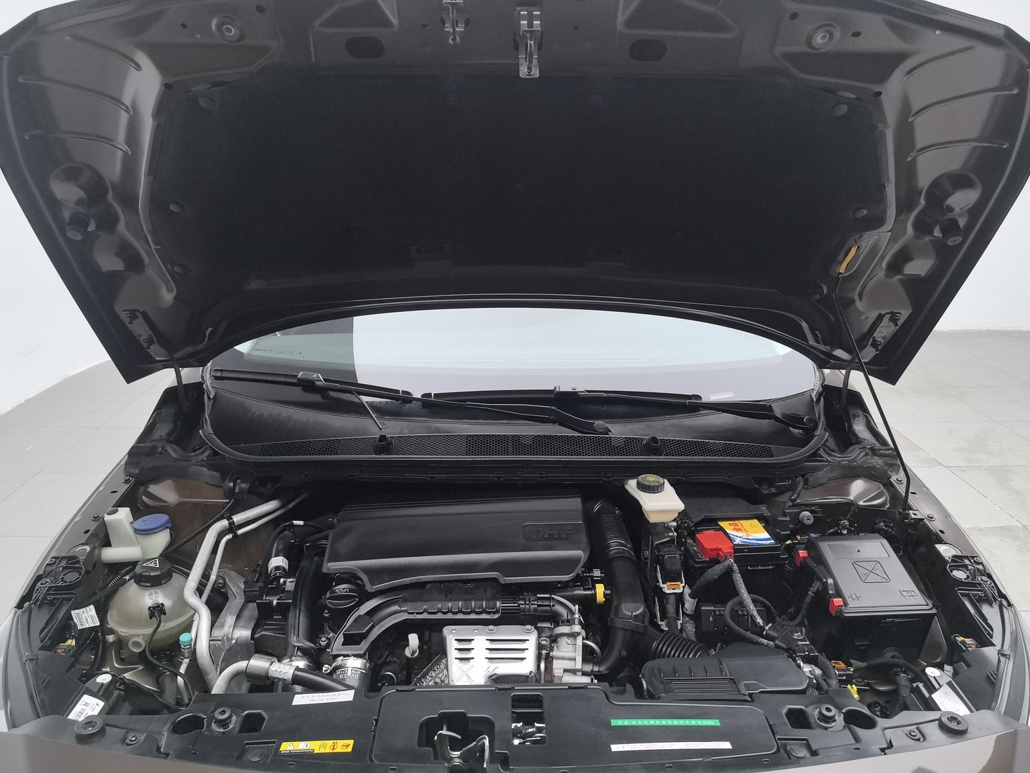 Used Peugeot 408 2015 1.2 AT