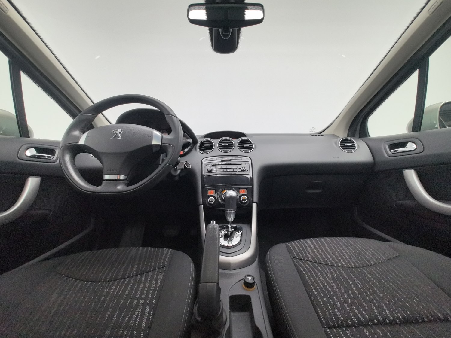 Used Peugeot 408 2013 2.0 AT