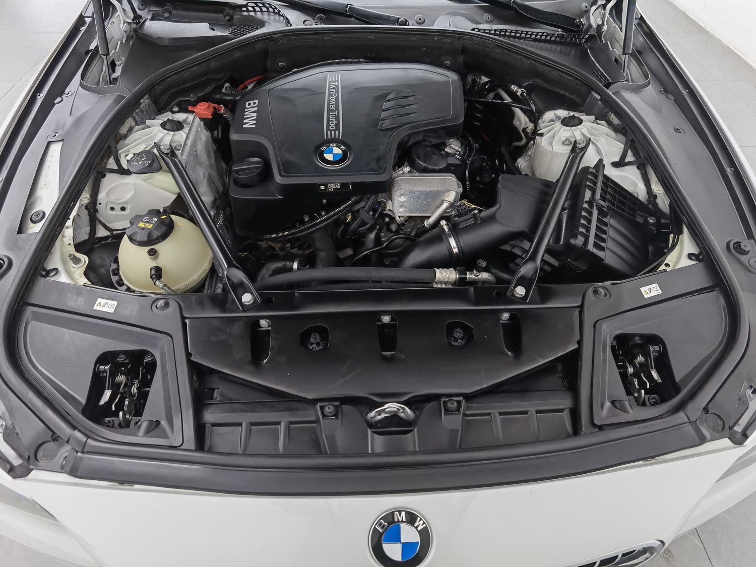 Used BMW THE5 2017 2.0 AT