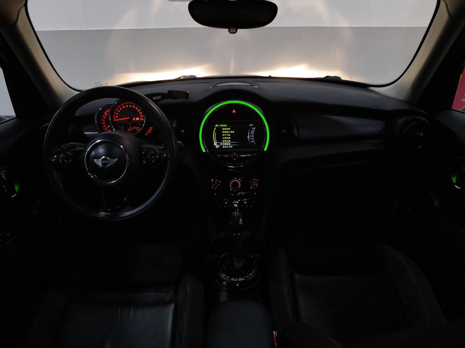 Used MINI MINI 2016 1.5 AT