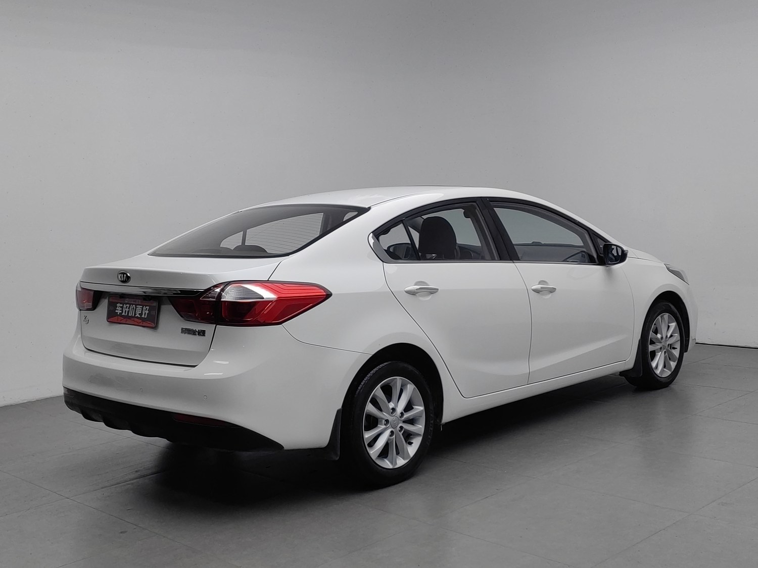 Used Kia K3 2016 1.6 MT
