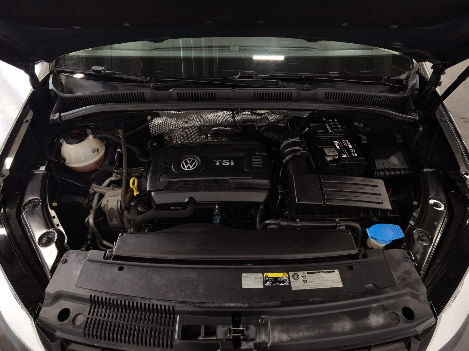 Used Volkswagen Sharan 2018 2.0 AT