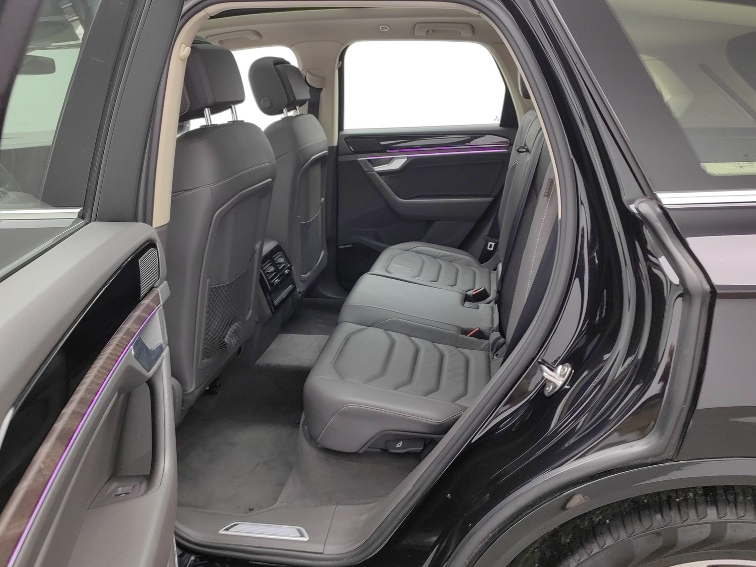 Used Volkswagen Touareg 2019 3.0 AT