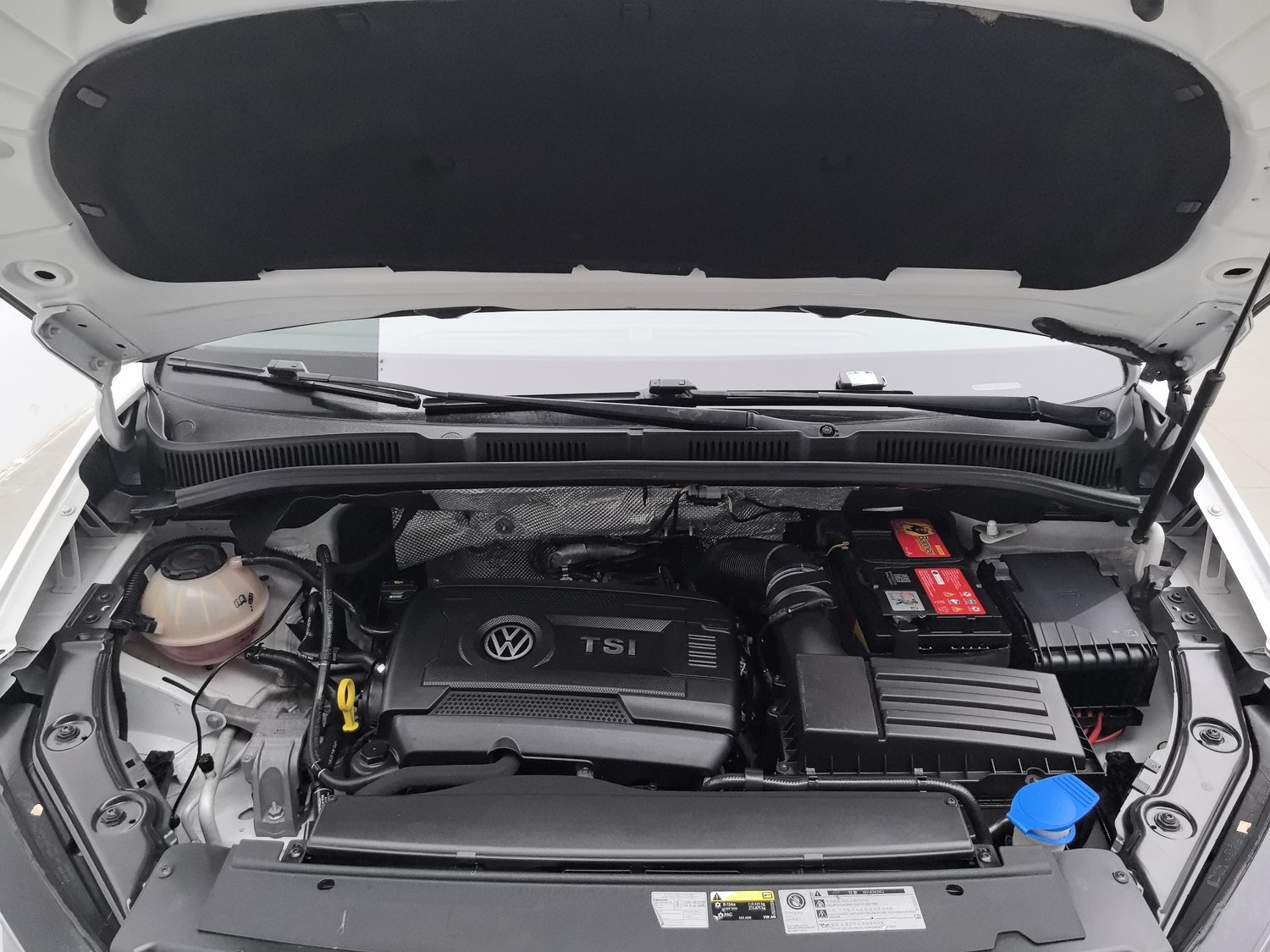 Used Volkswagen Sharan 2017 2.0 AT