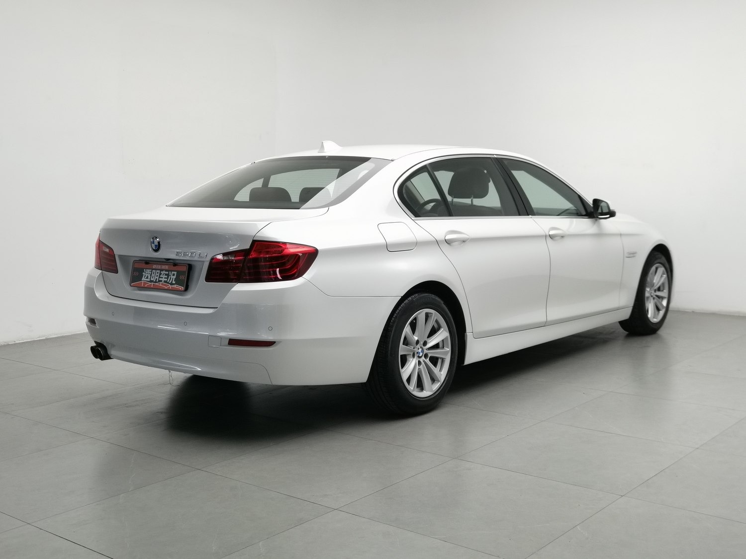 Used BMW THE5 2017 2.0 AT