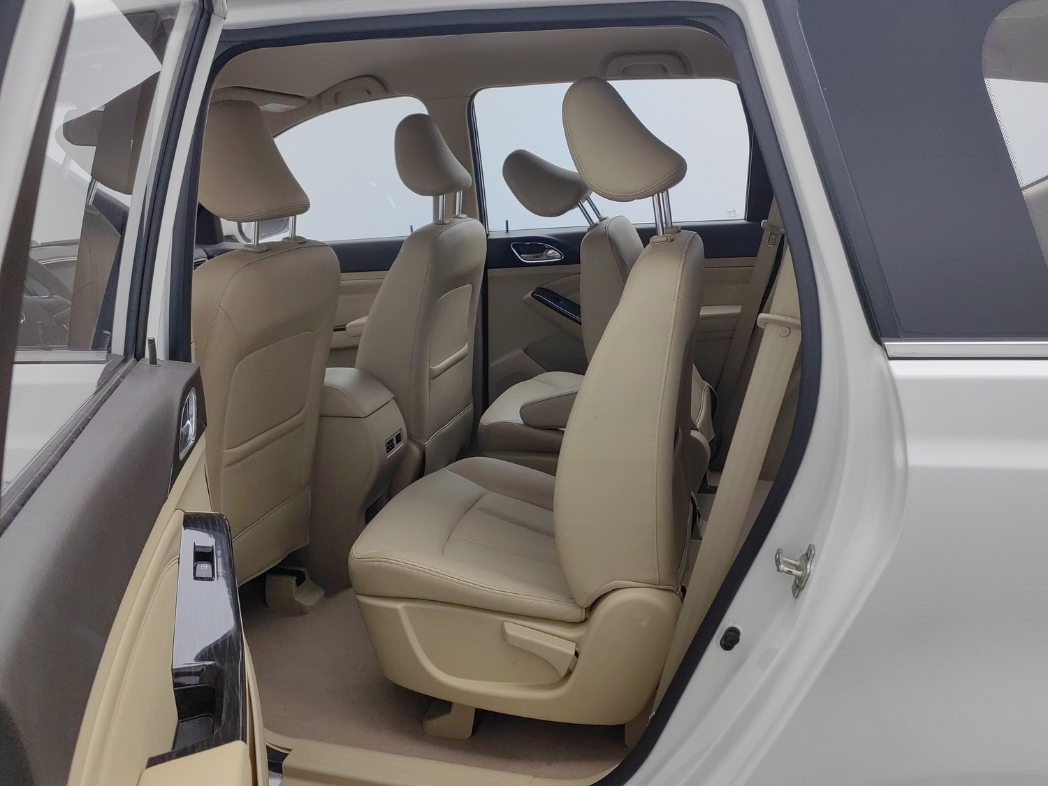 Used Baojun 730 2014 1.5 MT