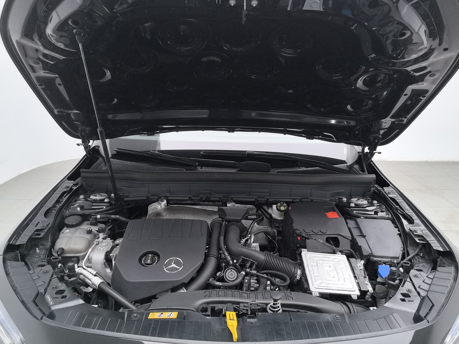 Used Mercedes-Benz GLB 2021 1.3 AT