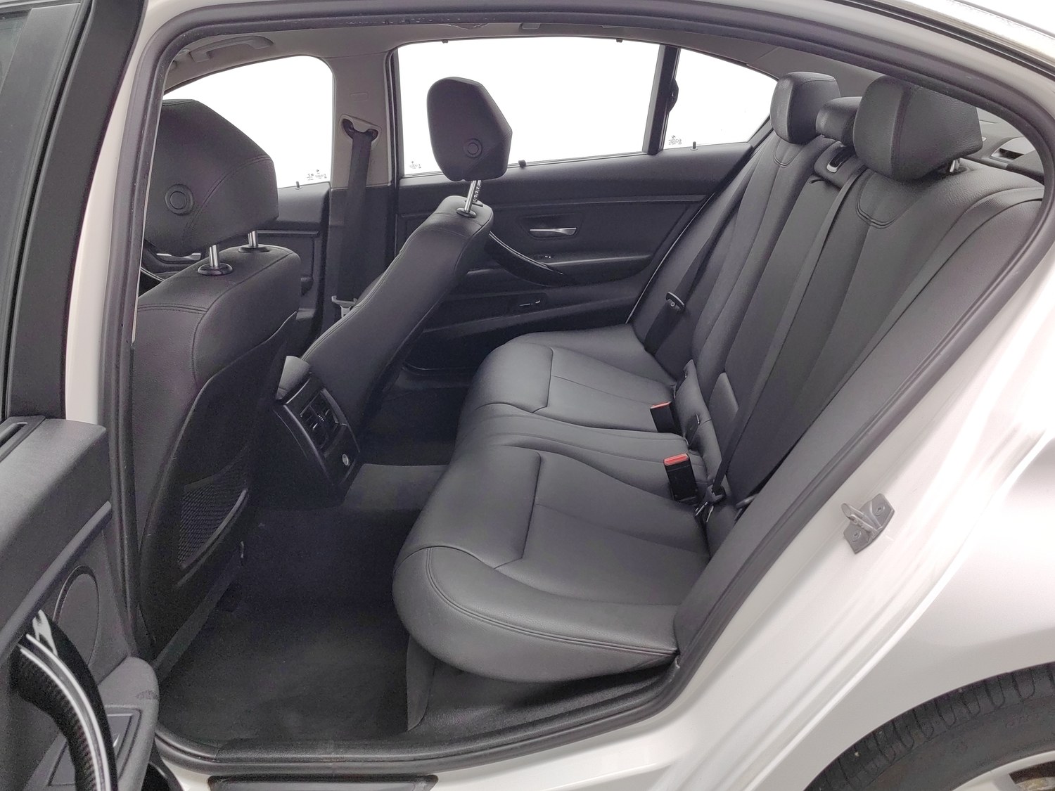 Used BMW THE3 2017 2.0 AT