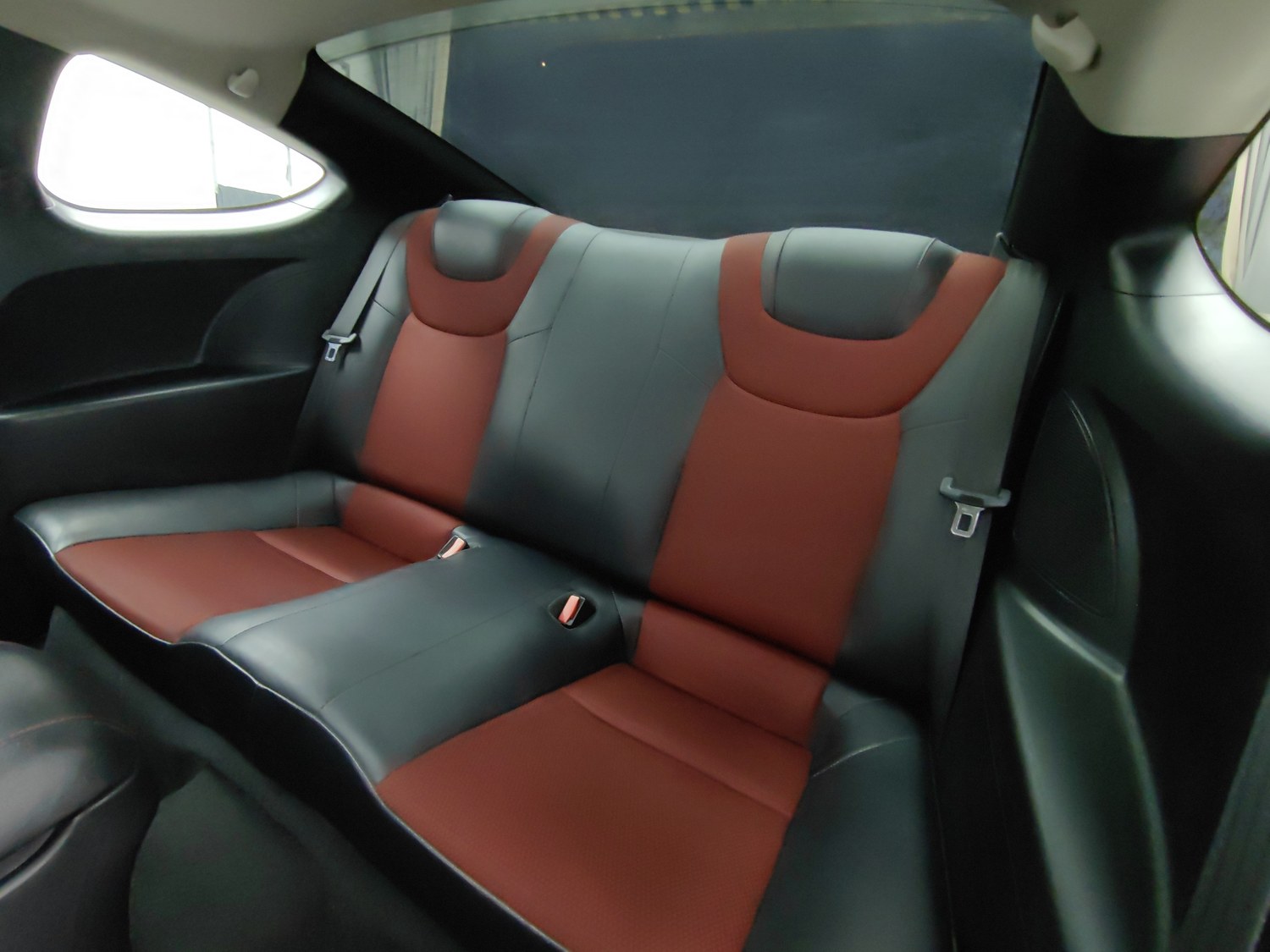 Used Hyundai Genesis Coupe 2009 2.0 AT