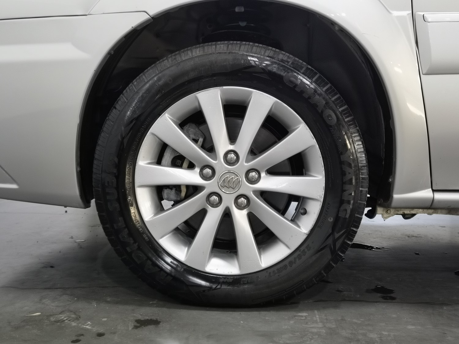 Used Buick GL8 2014 2.4 AT