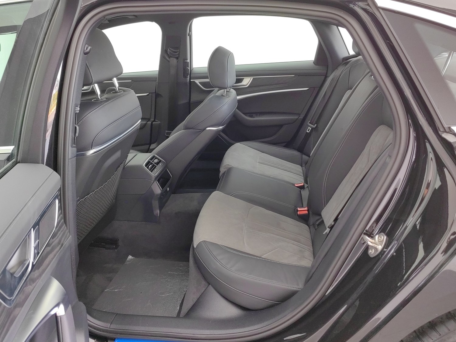 Used Audi A6L 2024 2.0 AT