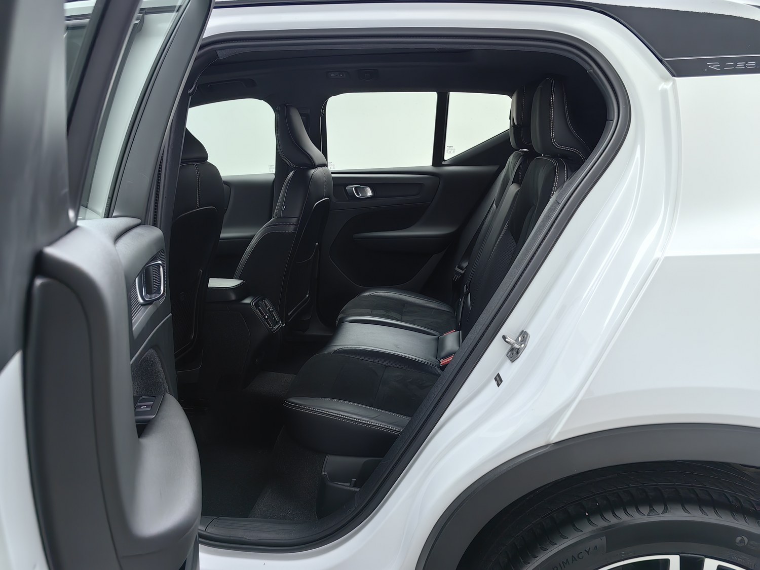 Used Volvo XC40 2020 2.0 AT