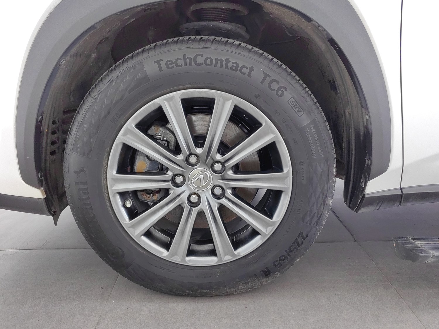 Used Lexus NX 2016 2.0 AT