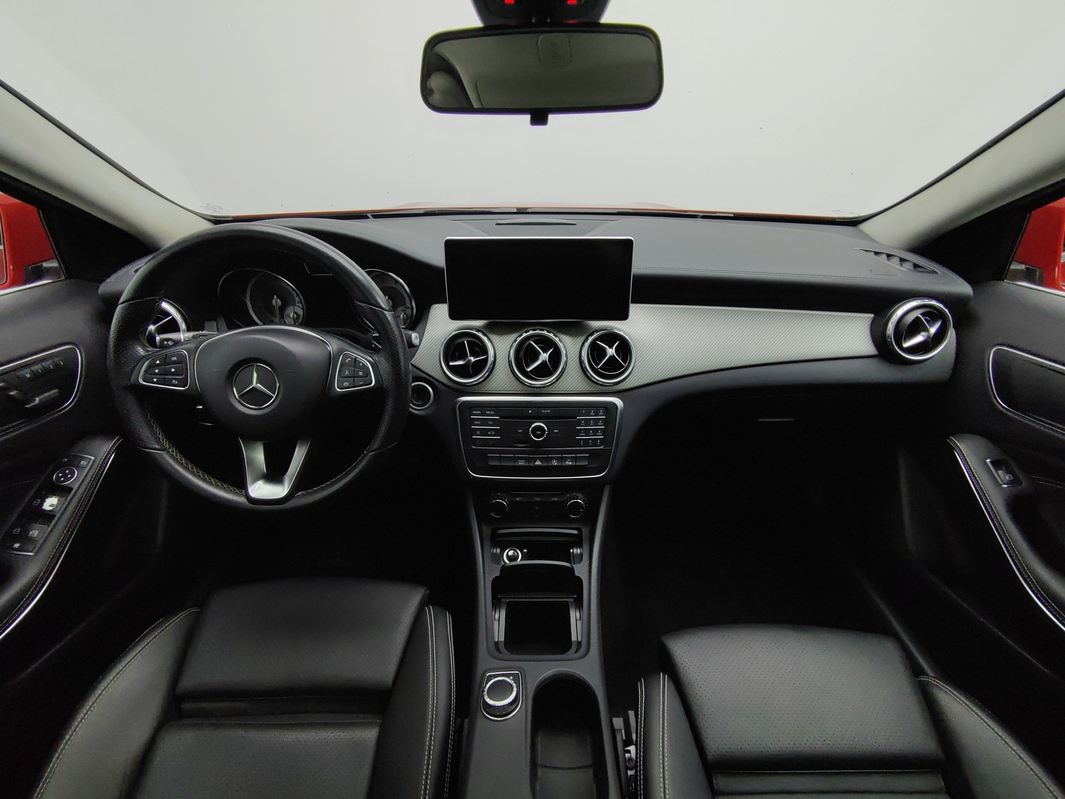 Used Mercedes-Benz GLA 2016 1.6 AT