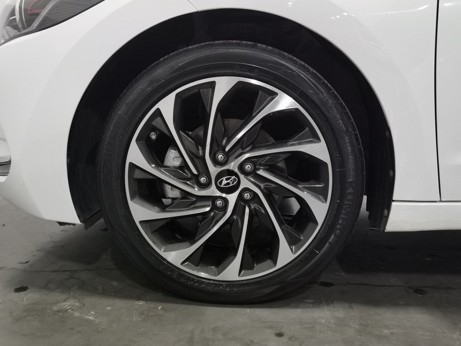 Used Hyundai Elantra 2020 1.4 AT