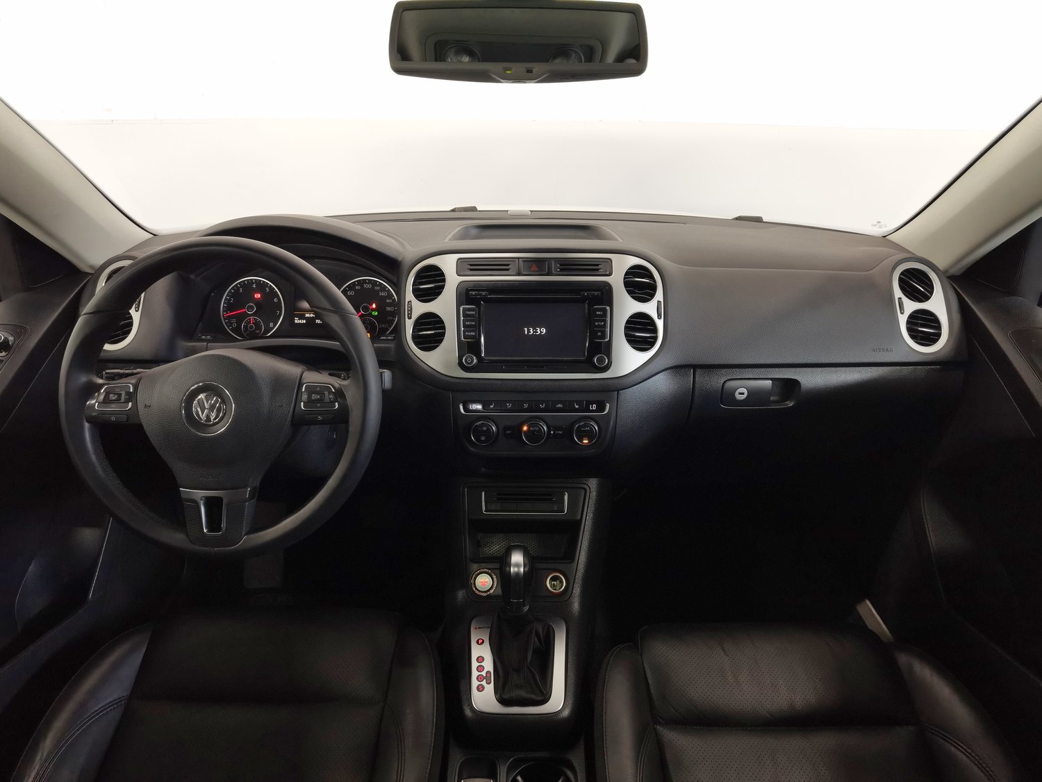 Used Volkswagen Tiguan 2015 1.8 AT
