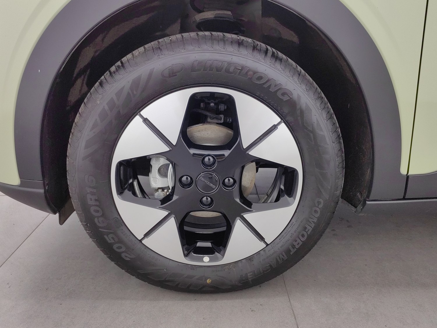 Used Geely Galaxy Wish 2026
