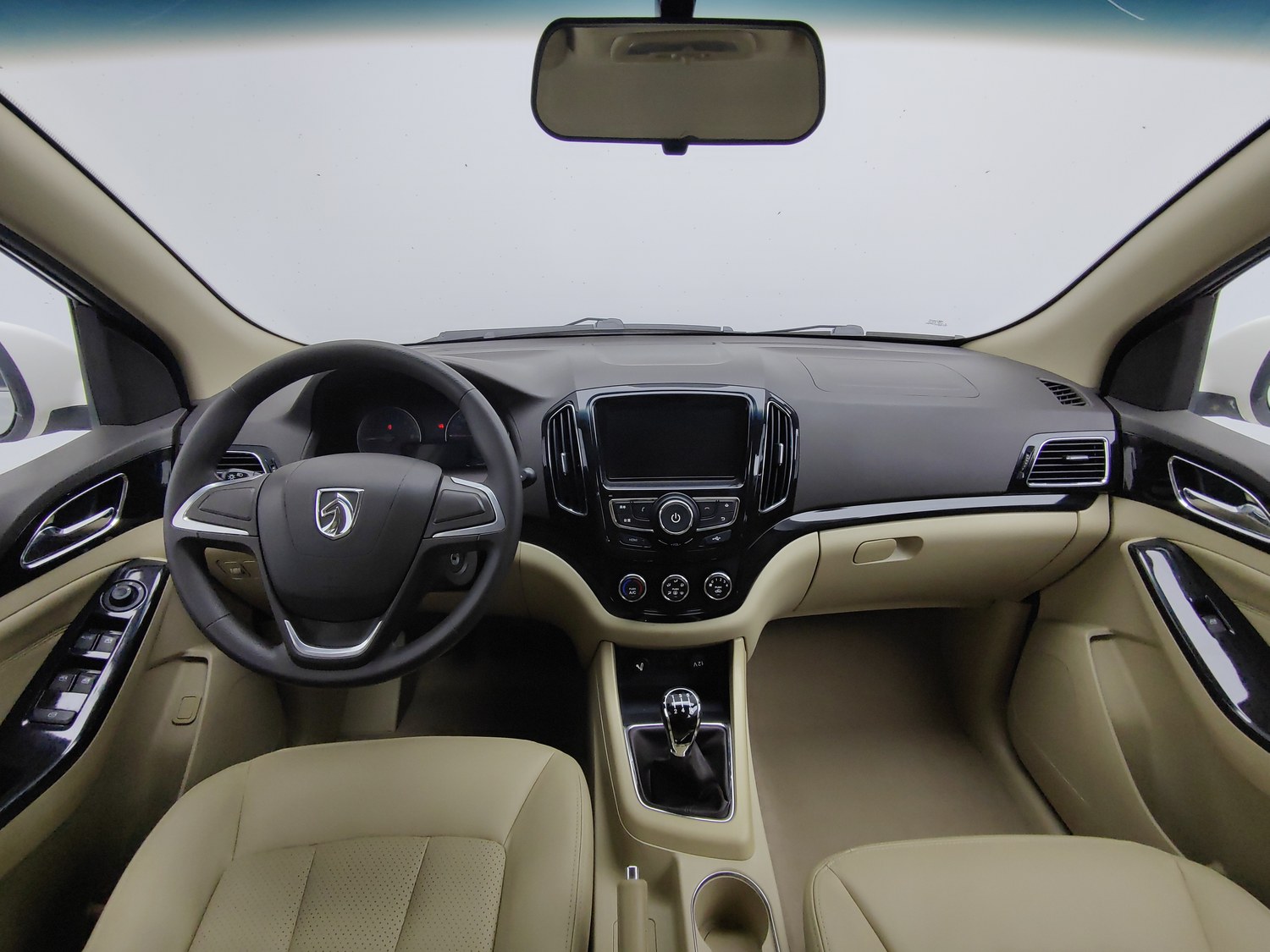 Used Baojun 730 2014 1.5 MT