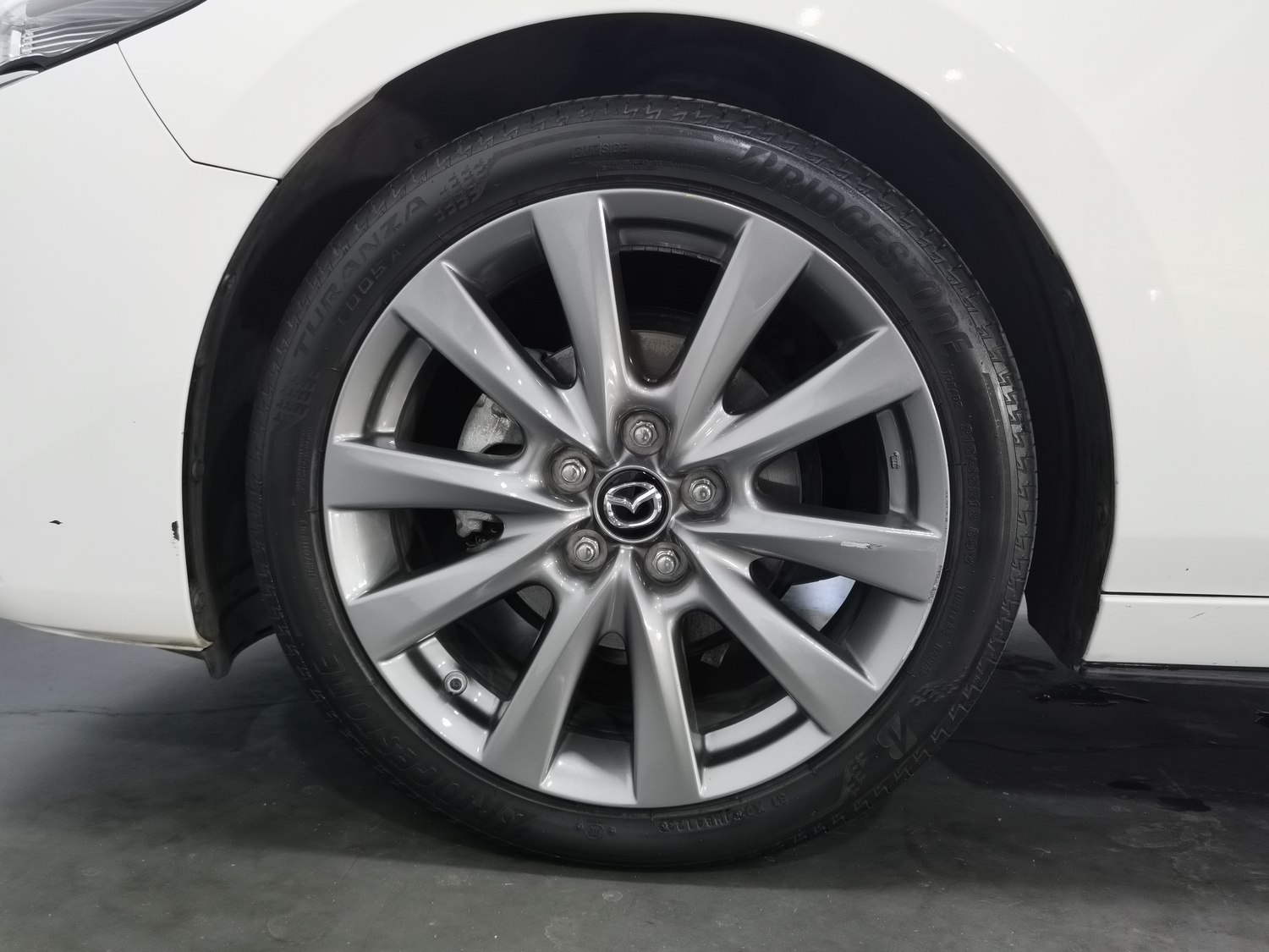 Used Mazda 3 Axela 2023 2.0 AT
