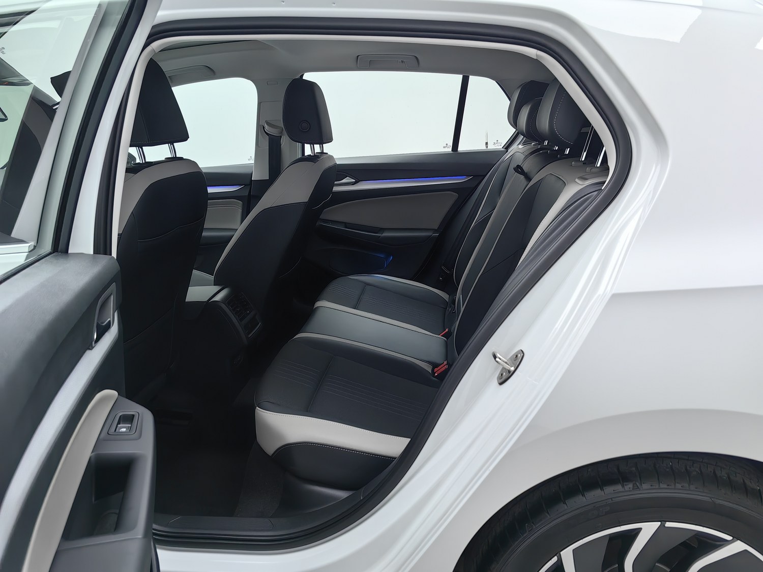 Used Volkswagen Golf 2021 1.4 AT