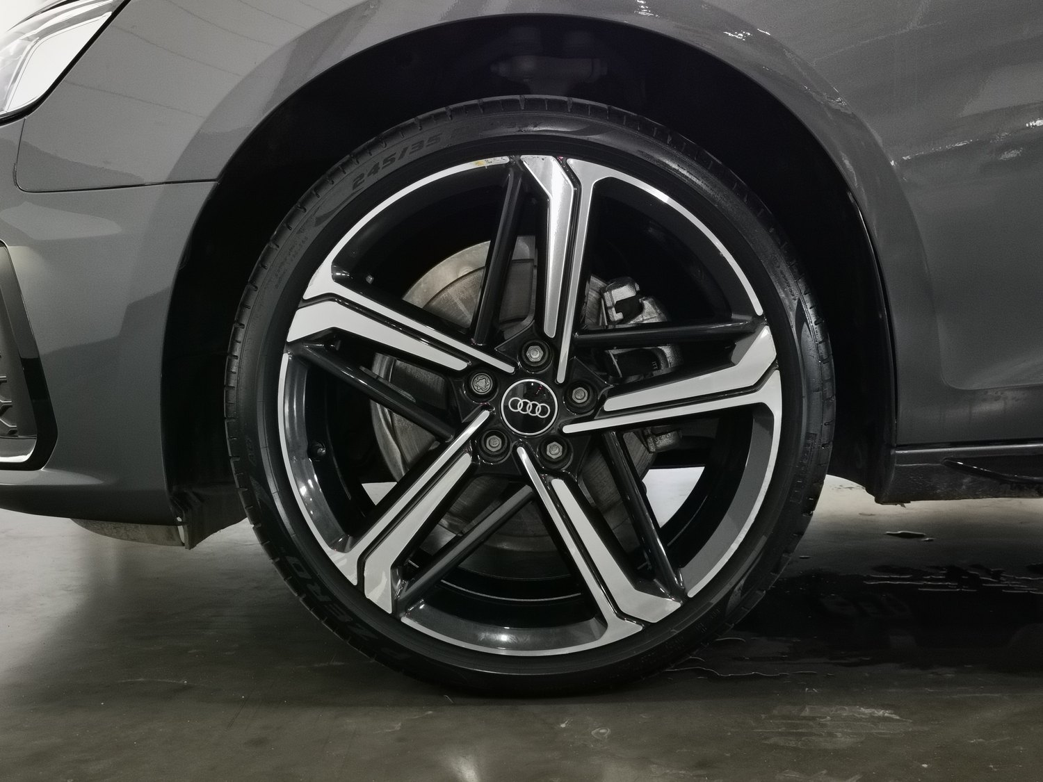 Used Audi A4L 2024 2.0 AT