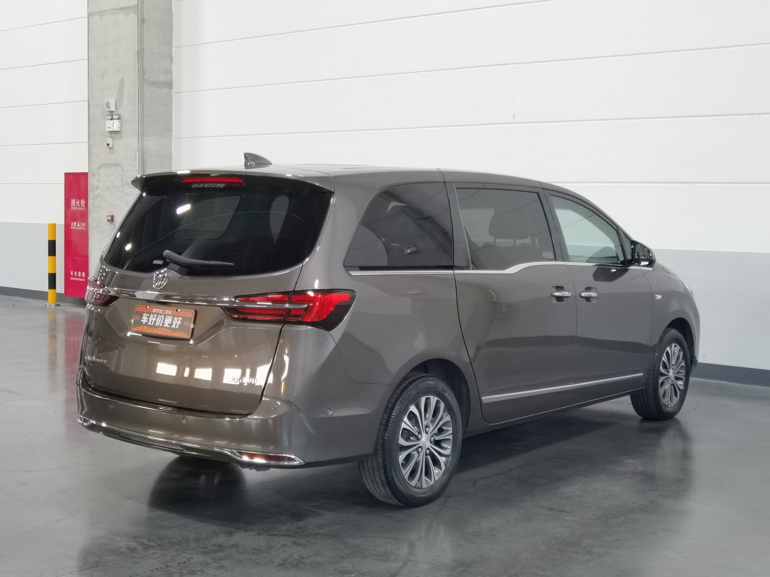 Used Buick GL8 2021 2.0 AT