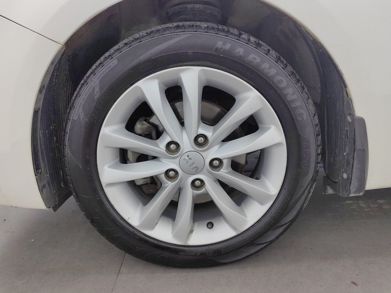 Used Kia K3 2016 1.6 MT