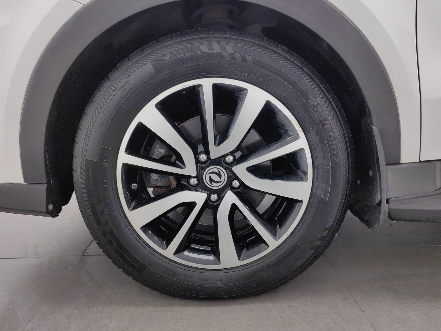 Used Dongfeng Fengon 580 2017 1.5 MT
