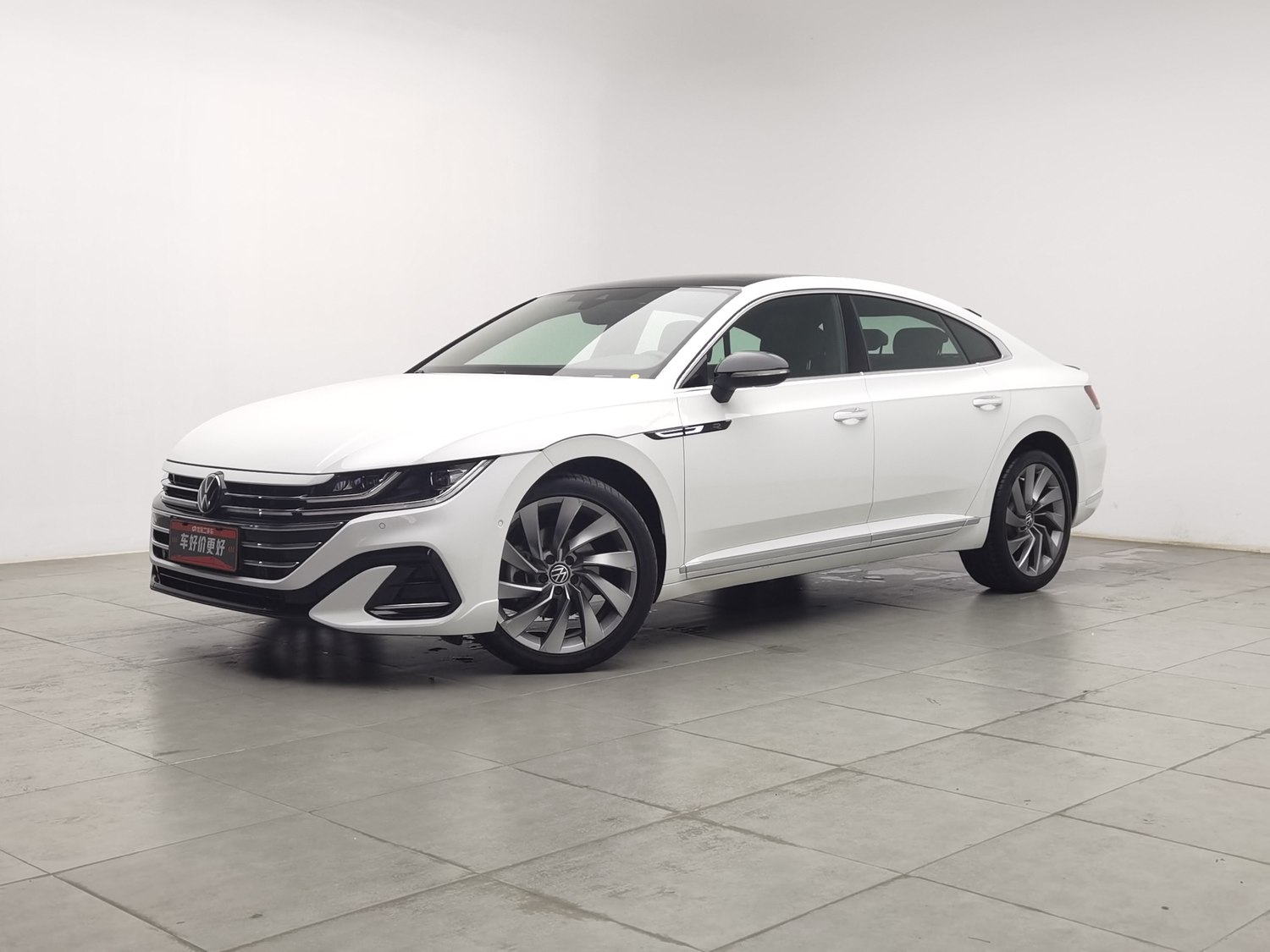 Used Volkswagen CC 2023 2.0 AT