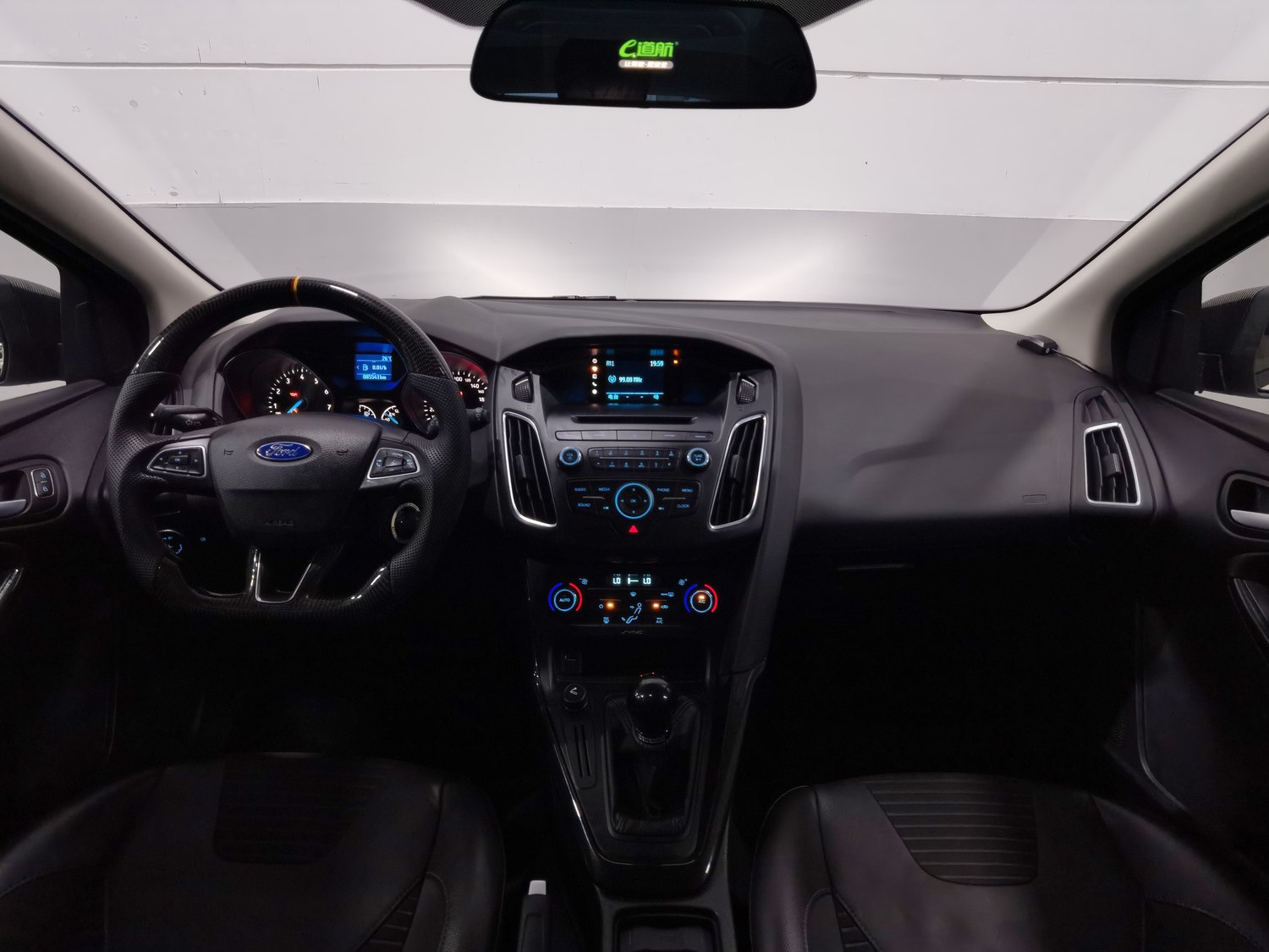 Used Ford Focus 2015 1.6 MT